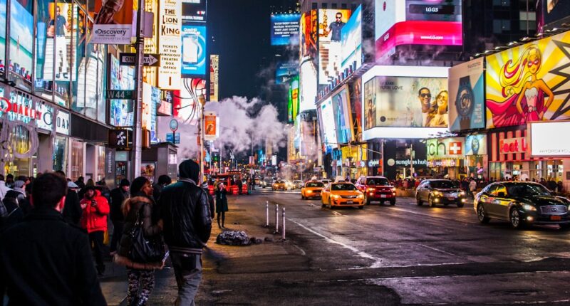 Photo Crowd, Billboard